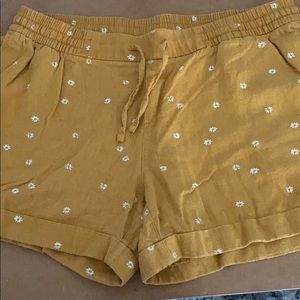 Old navy shorts